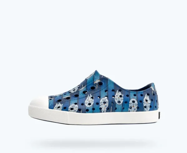 jefferson_star_wars_print_0-8.webp Native Shoes Shoes^Jefferson Star Wars Print Child Starry Blue/ Shell White/ Millennium Falcon Aop