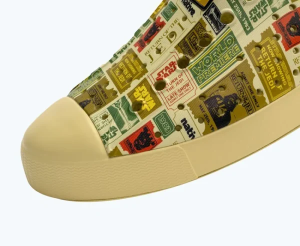 jefferson_star_wars_print_3.webp Native Shoes Shoes^Jefferson Star Wars Print Dry Beige/ Dry Beige/ Return Of The Jedi Aop