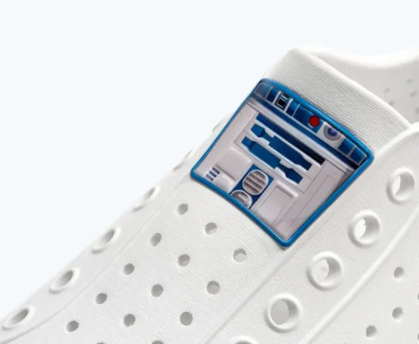 Native Shoes Shoes^Jefferson Star Wars Print Shell White/ Beep Blue/ R2-D2