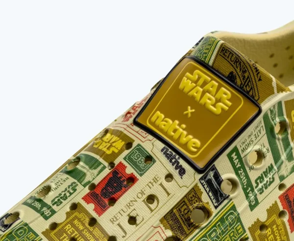 jefferson_star_wars_print_4.webp Native Shoes Shoes^Jefferson Star Wars Print Dry Beige/ Dry Beige/ Return Of The Jedi Aop