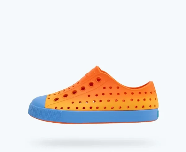 jefferson_sugarlite_ombre_0-4.webp Native Shoes Shoes^Jefferson Sugarlite Ombre Child Laflame Orange/ Resting Blue/ Laflame Spicy Ombre